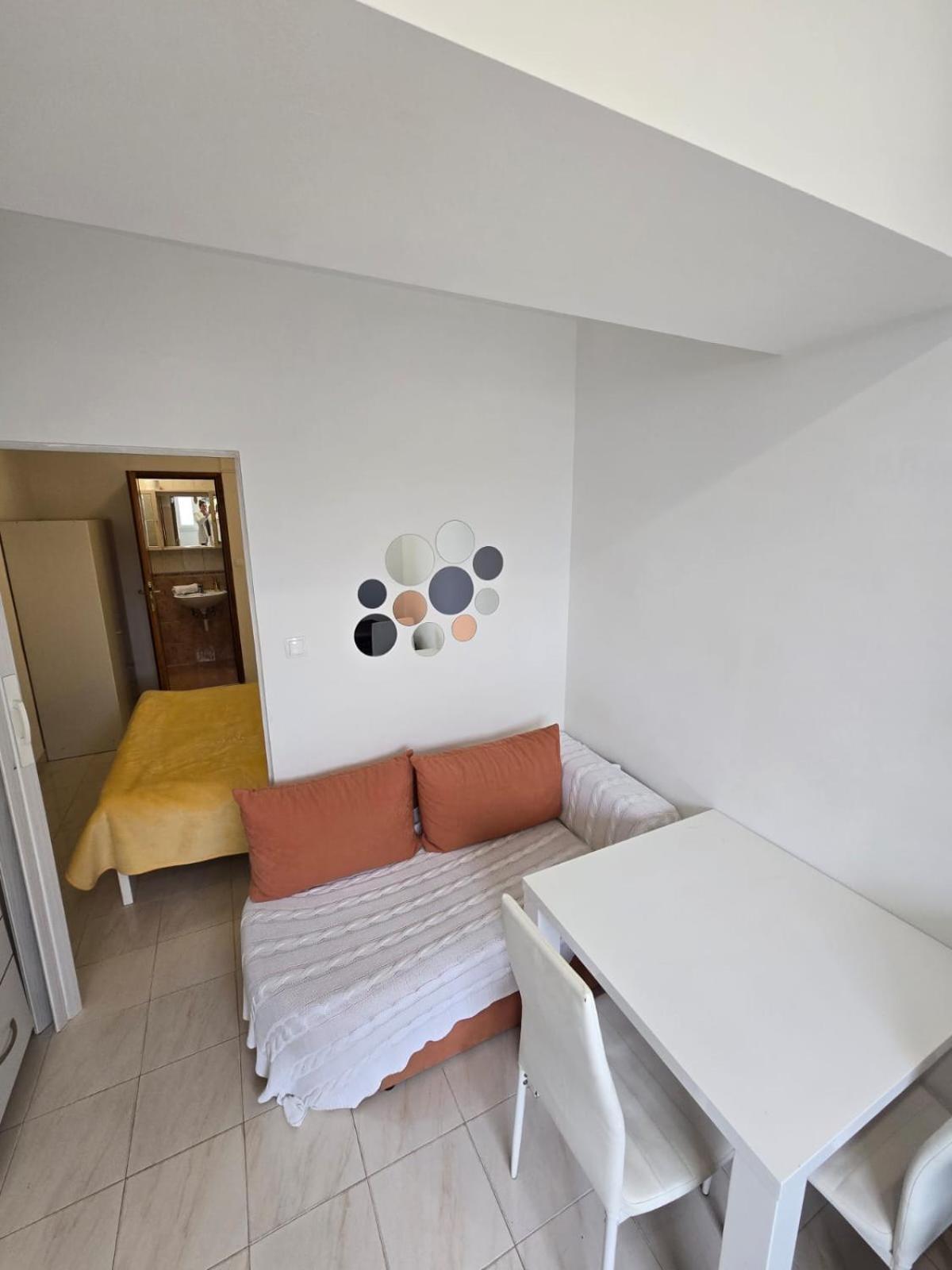 Apartment Ella Banjol Ngoại thất bức ảnh