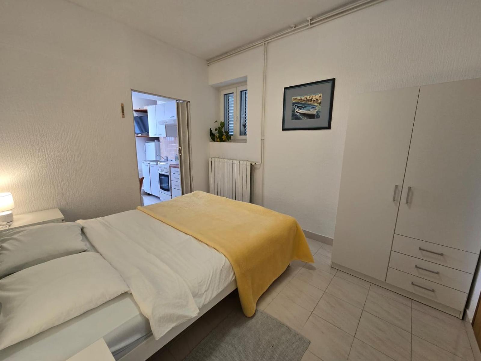 Apartment Ella Banjol Ngoại thất bức ảnh