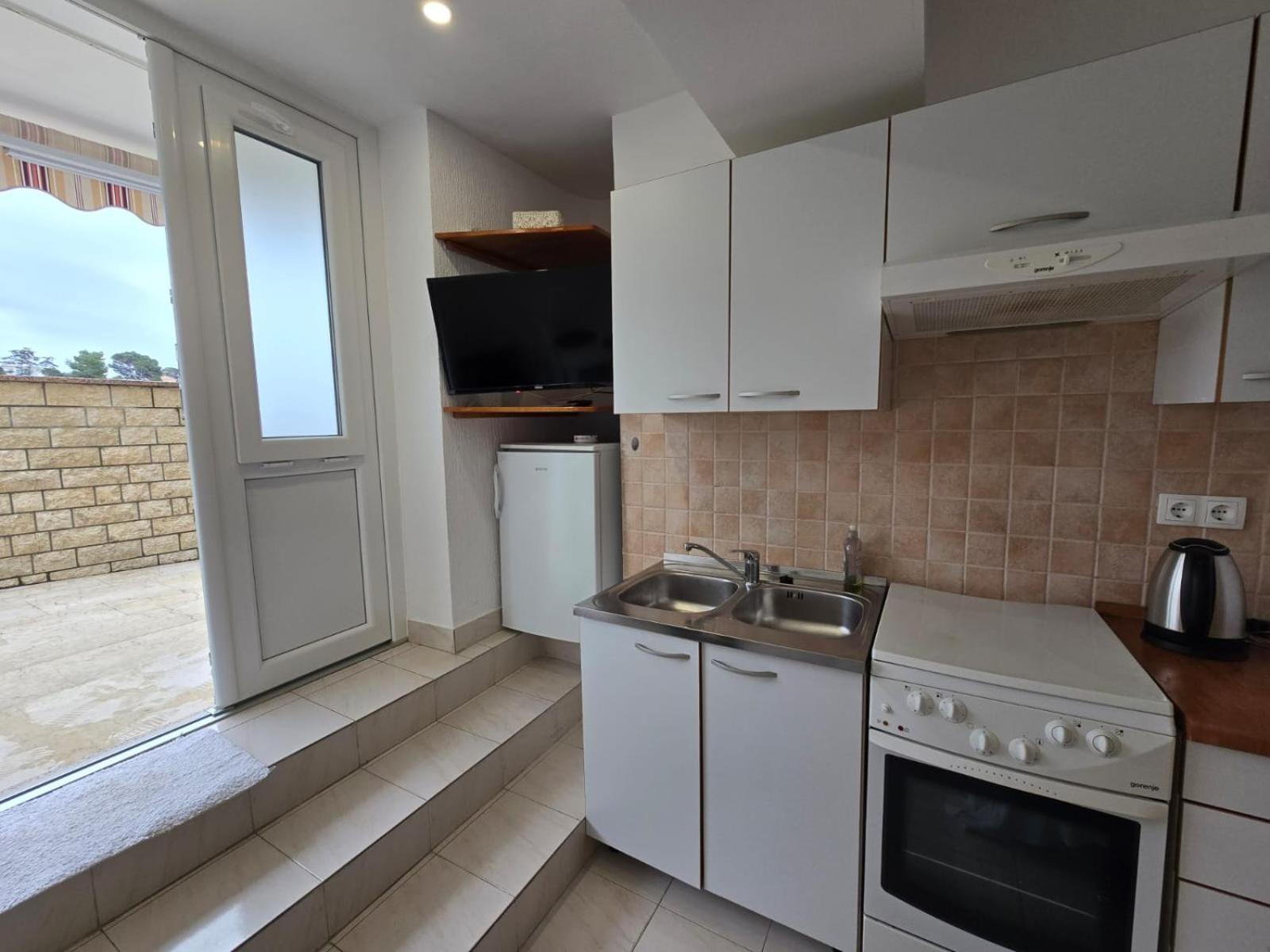 Apartment Ella Banjol Ngoại thất bức ảnh